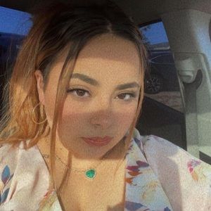 Meet your Posher, Maya